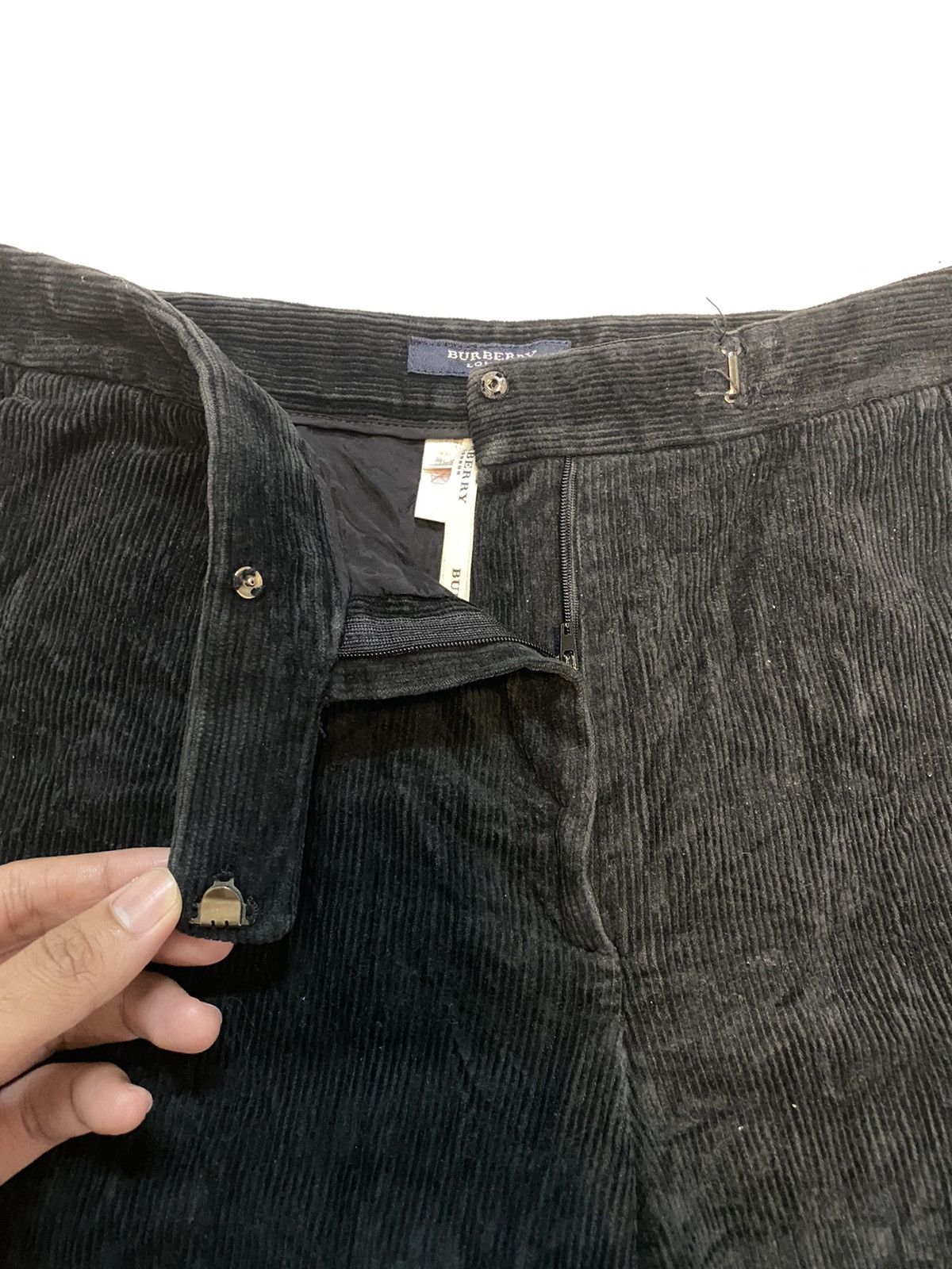 Burberry × Vintage Vintage Burberry Corduroy Pant Size US 29 - 3 Thumbnail