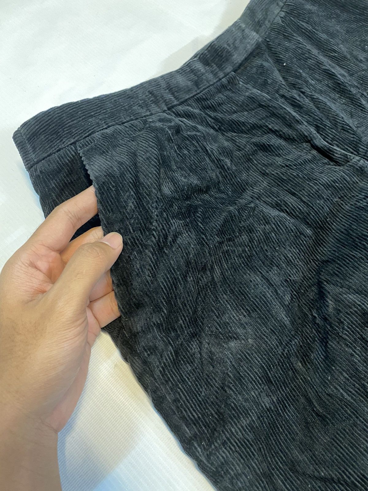 Burberry × Vintage Vintage Burberry Corduroy Pant Size US 29 - 8 Thumbnail