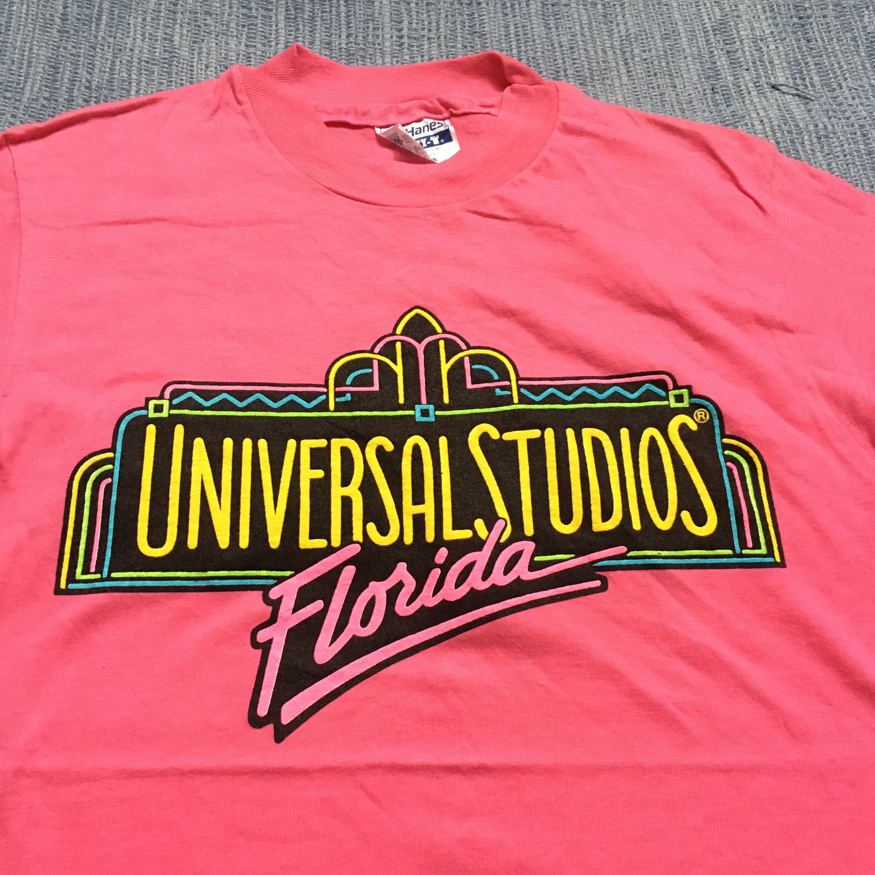 Universal Studios × Vintage vintage 80s universal studio logo tee Size US S / EU 44-46 / 1 - 2 Thumbnail