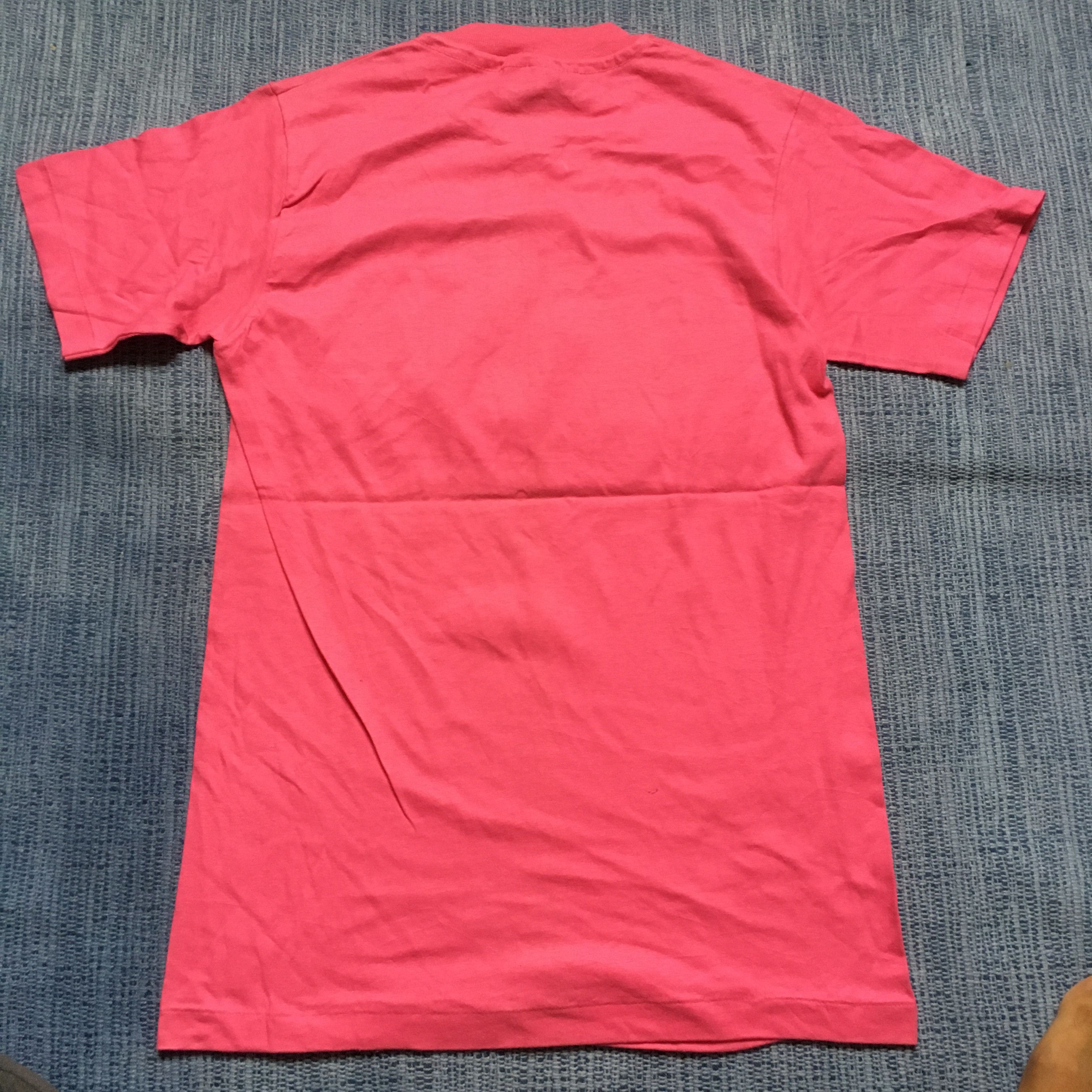 Universal Studios × Vintage vintage 80s universal studio logo tee Size US S / EU 44-46 / 1 - 4 Thumbnail