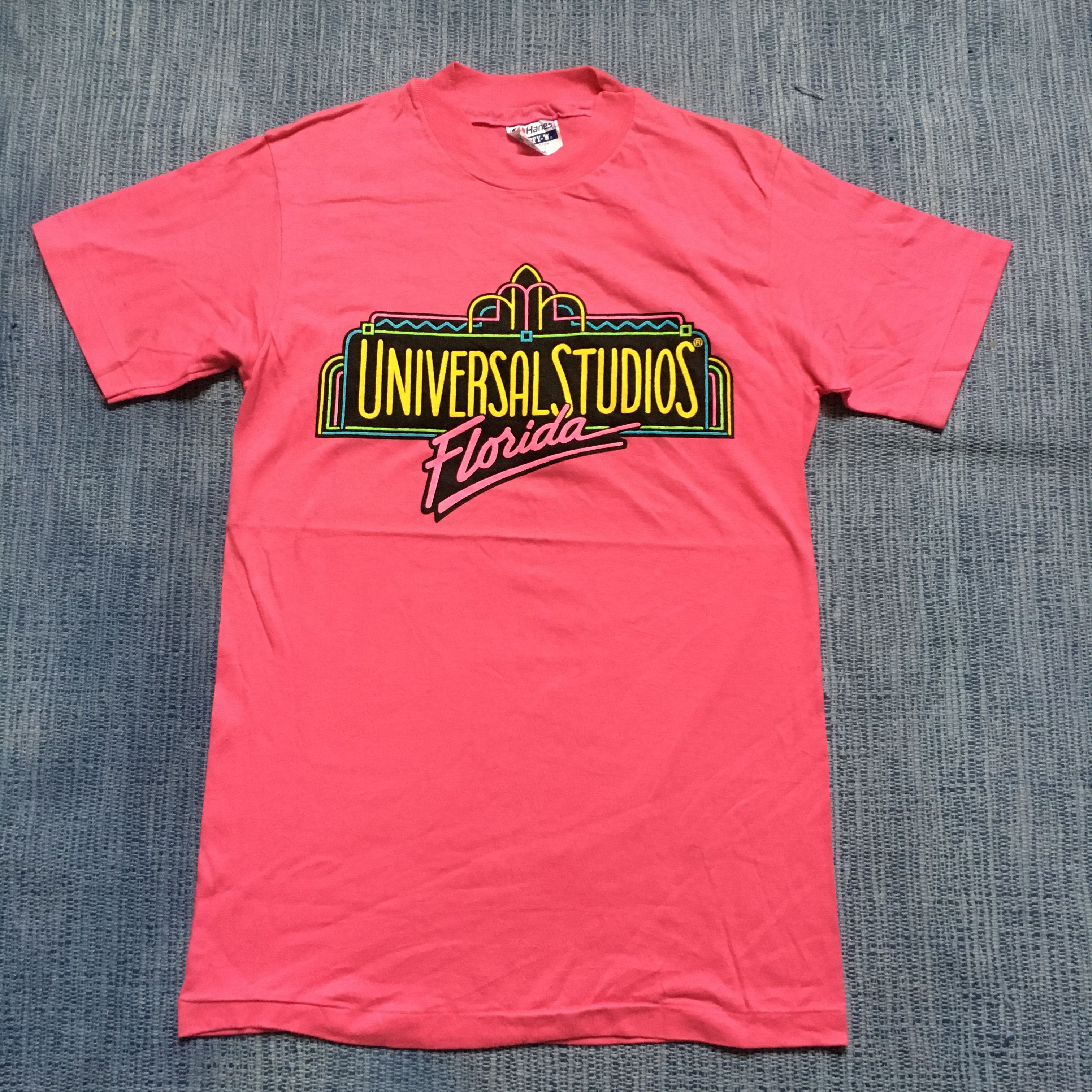 Universal Studios × Vintage vintage 80s universal studio logo tee Size US S / EU 44-46 / 1 - 1 Thumbnail