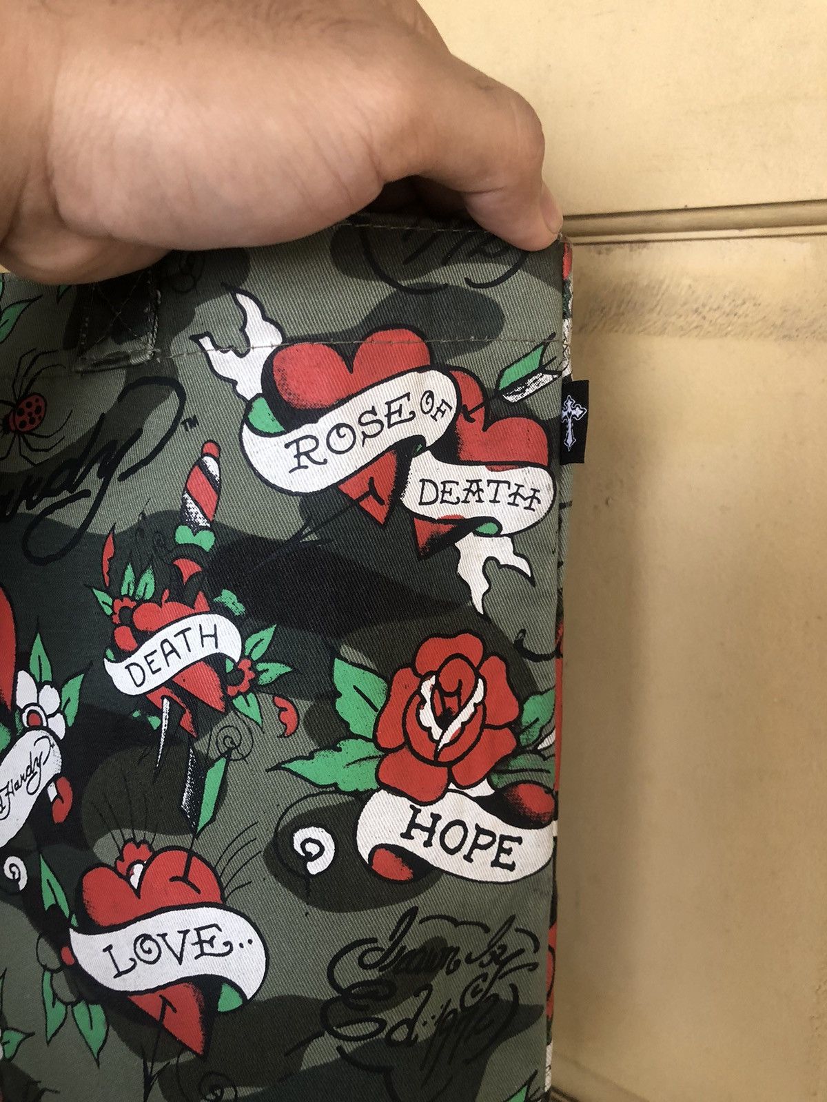 Ed Hardy Rare❗️Ed Hardey Full Printed Tote Bag Size ONE SIZE - 7 Thumbnail