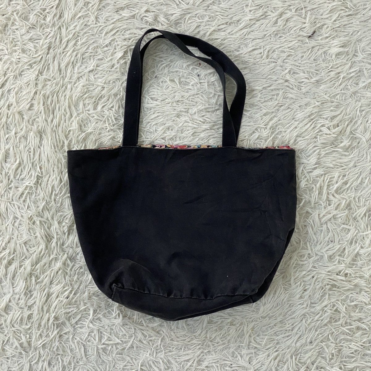 SHIPS 🔥LAST PRICE🔥Ships Japan Black/Flowering Reversible Totebag Size ONE SIZE - 4 Thumbnail