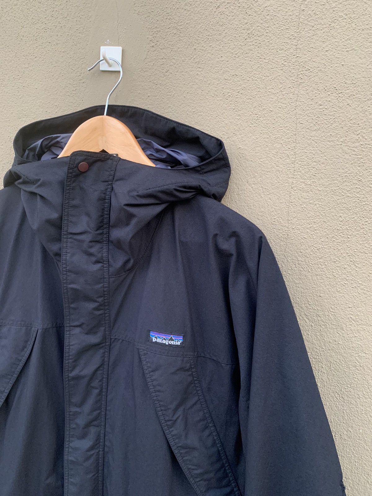 Patagonia Patagonia hoodie windbreaker Jacket hiking Size US L / EU 52-54 / 3 - 2 Thumbnail
