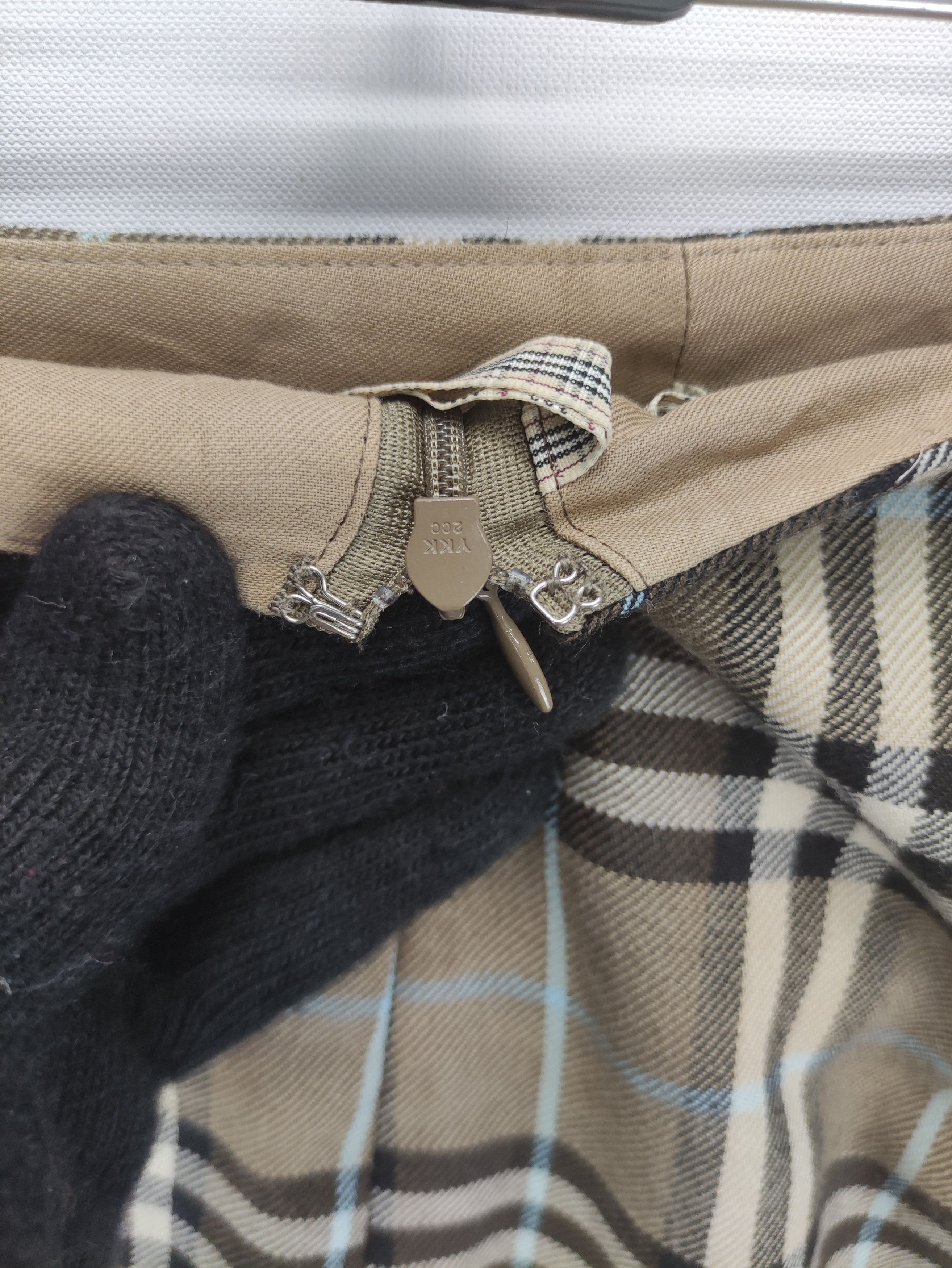 Burberry × Vintage Vintage Burberry London Mini Skirt Nova Check Size 27" / US 4 / IT 40 - 3 Thumbnail