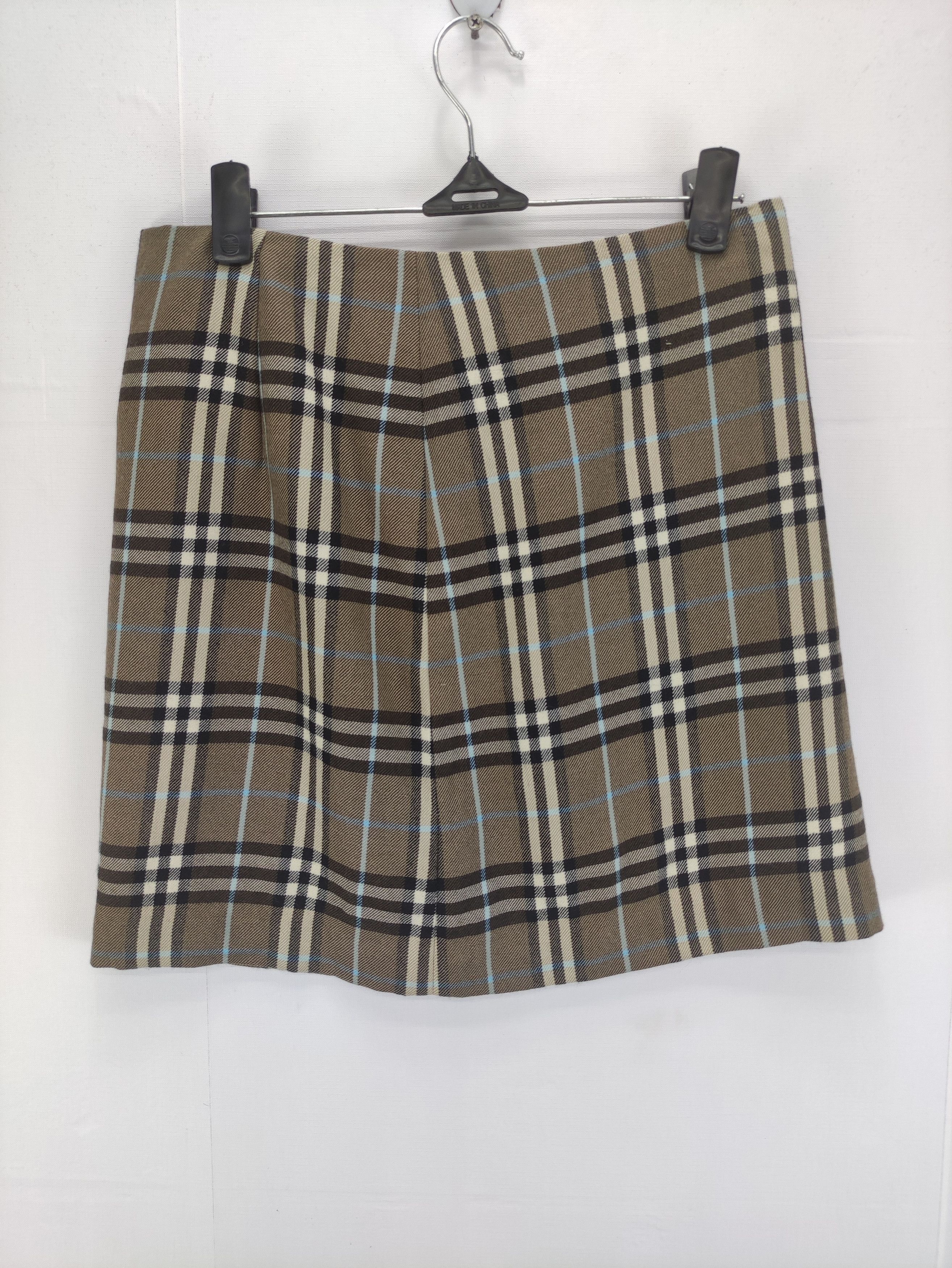 Burberry × Vintage Vintage Burberry London Mini Skirt Nova Check Size 27" / US 4 / IT 40 - 7 Thumbnail