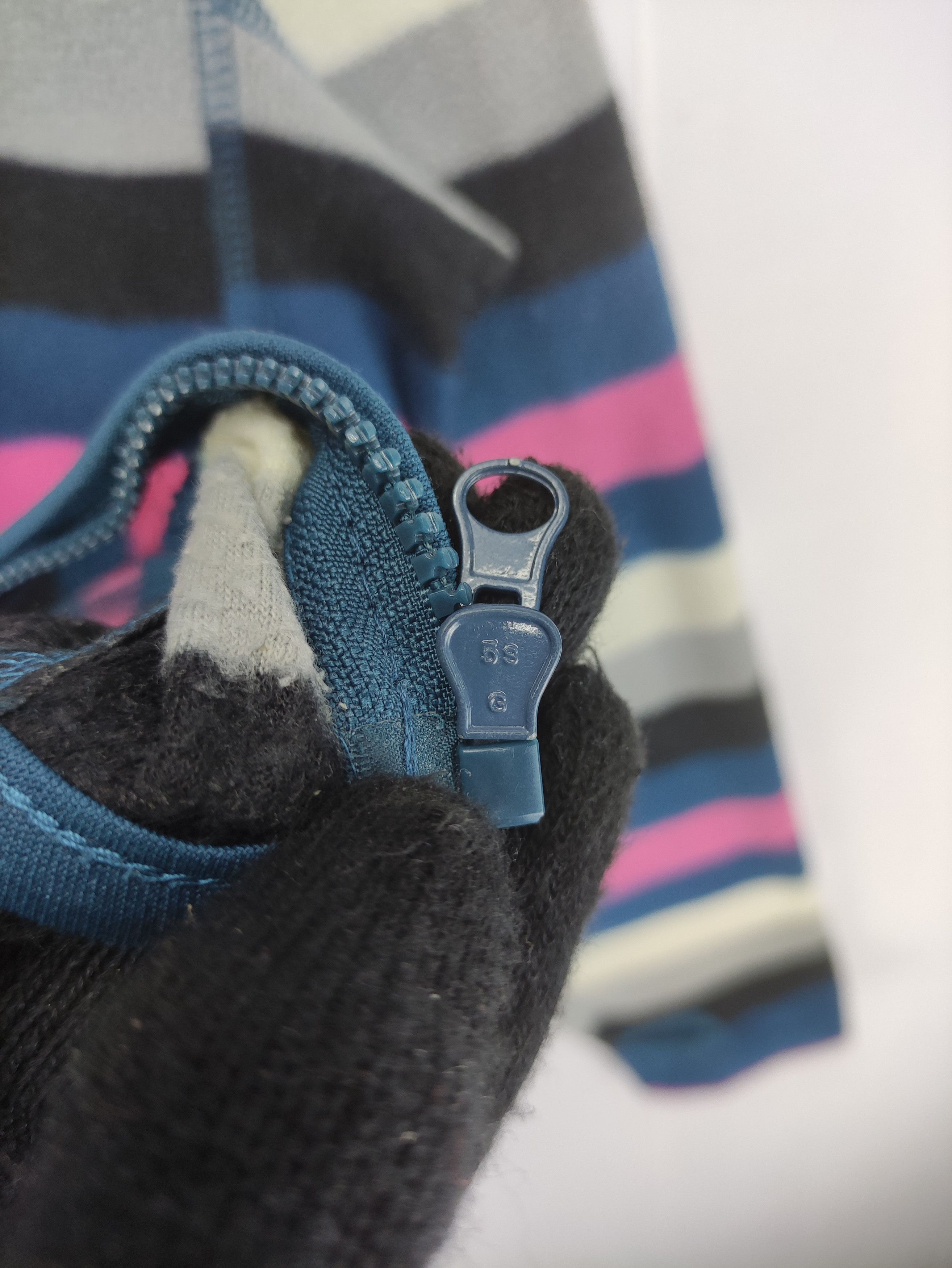 Japanese Brand Vintage Sweater Fleece Striped Hoodie Size US M / EU 48-50 / 2 - 7 Thumbnail