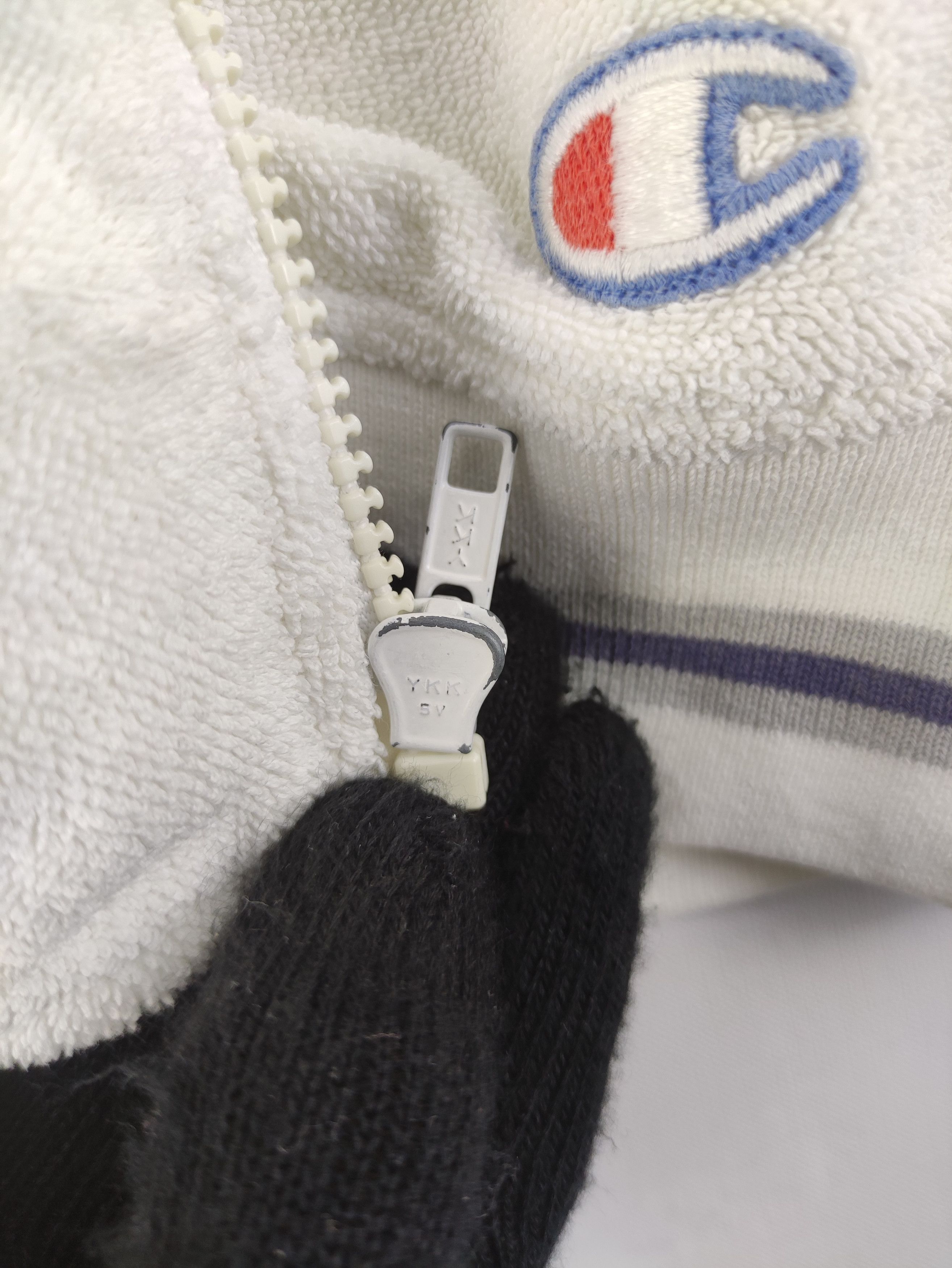 Champion Vintage Champion Sweater Zipper Size US M / EU 48-50 / 2 - 5 Thumbnail