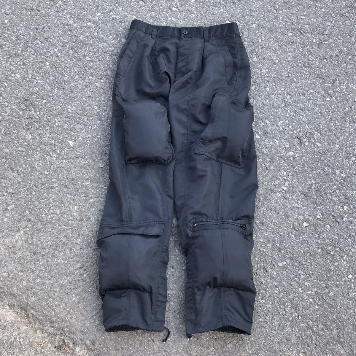 Issey Miyake ISSEY MIYAKE MEN MULTIPOCKET Y2K NYLON PANTS Size US 30 / EU 46 - 2 Thumbnail