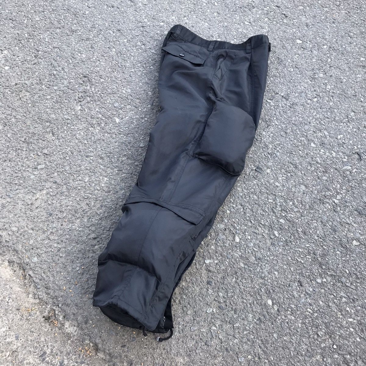 Issey Miyake ISSEY MIYAKE MEN MULTIPOCKET Y2K NYLON PANTS Size US 30 / EU 46 - 4 Thumbnail