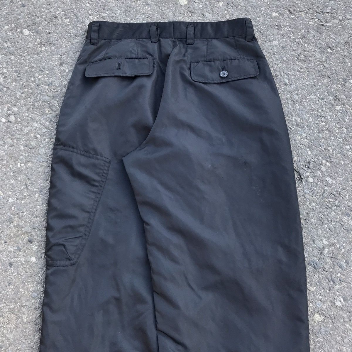 Issey Miyake ISSEY MIYAKE MEN MULTIPOCKET Y2K NYLON PANTS Size US 30 / EU 46 - 11 Thumbnail