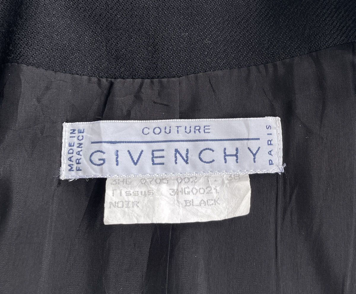 Givenchy Givenchy Couture Heavy Coat Size S / US 4 / IT 40 - 6 Thumbnail