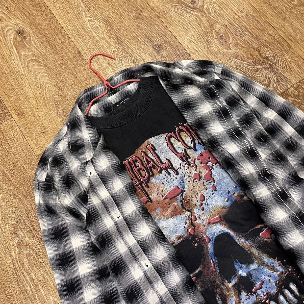Vintage Vintage 90s Black Plaid Shirt Oversized Grunge Skate Logo XL Size US XL / EU 56 / 4 - 1 Thumbnail
