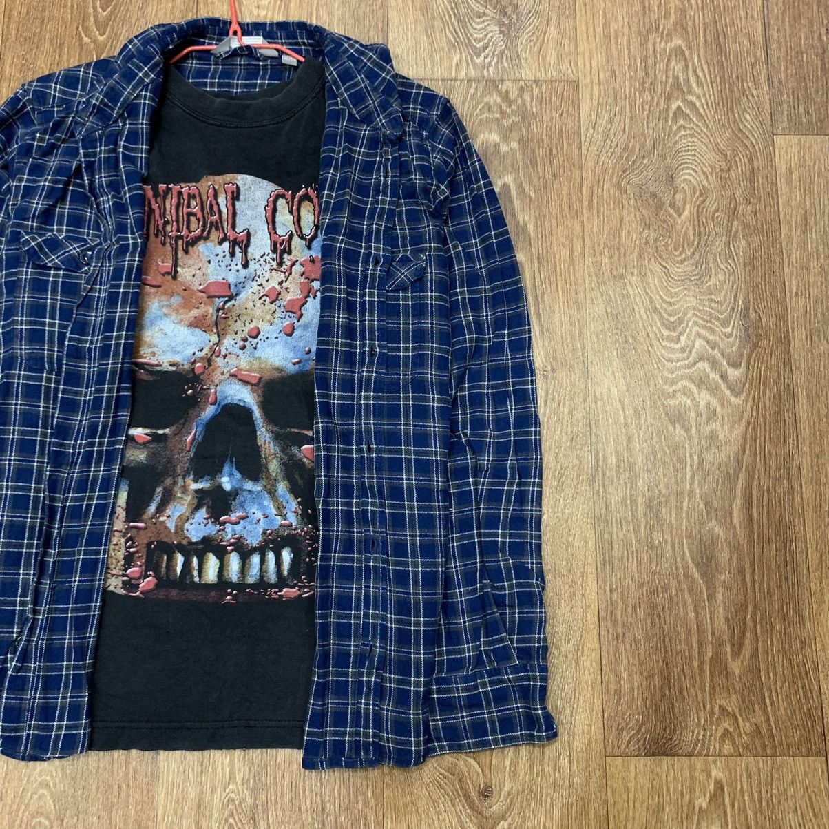 Vintage Vintage 90s Plaid Shirt Graphic Tee Layered Grunge Slim XL Size US XL / EU 56 / 4 - 2 Thumbnail