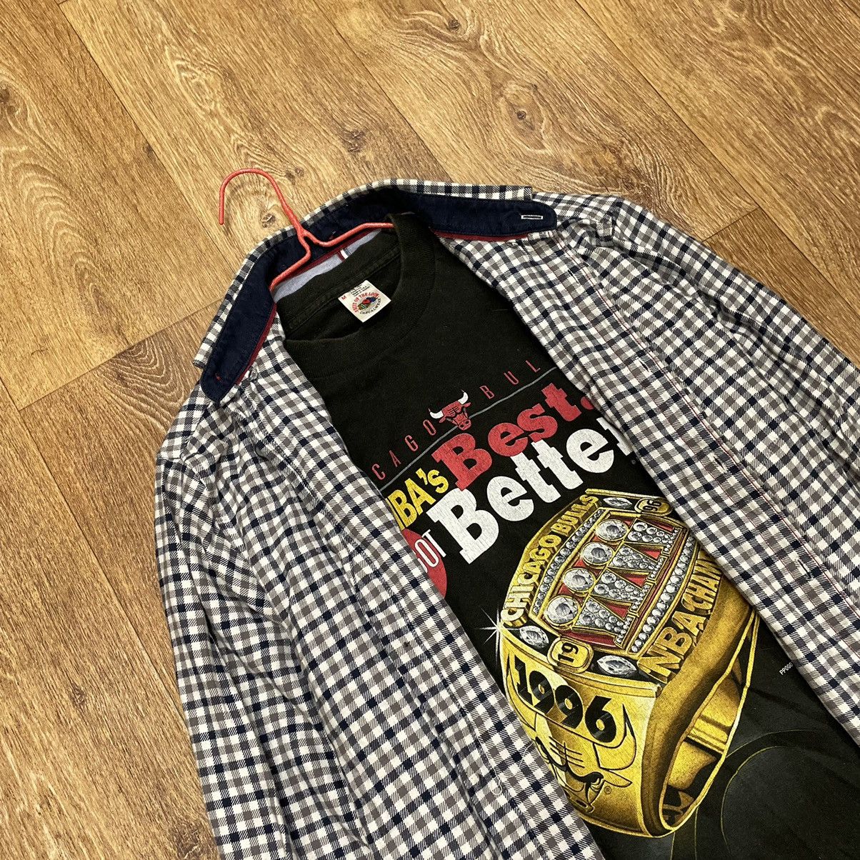 Vintage Vintage 90s Checkered Shirt Grunge Skate Black Thrashed S Size US S / EU 44-46 / 1 - 5 Thumbnail