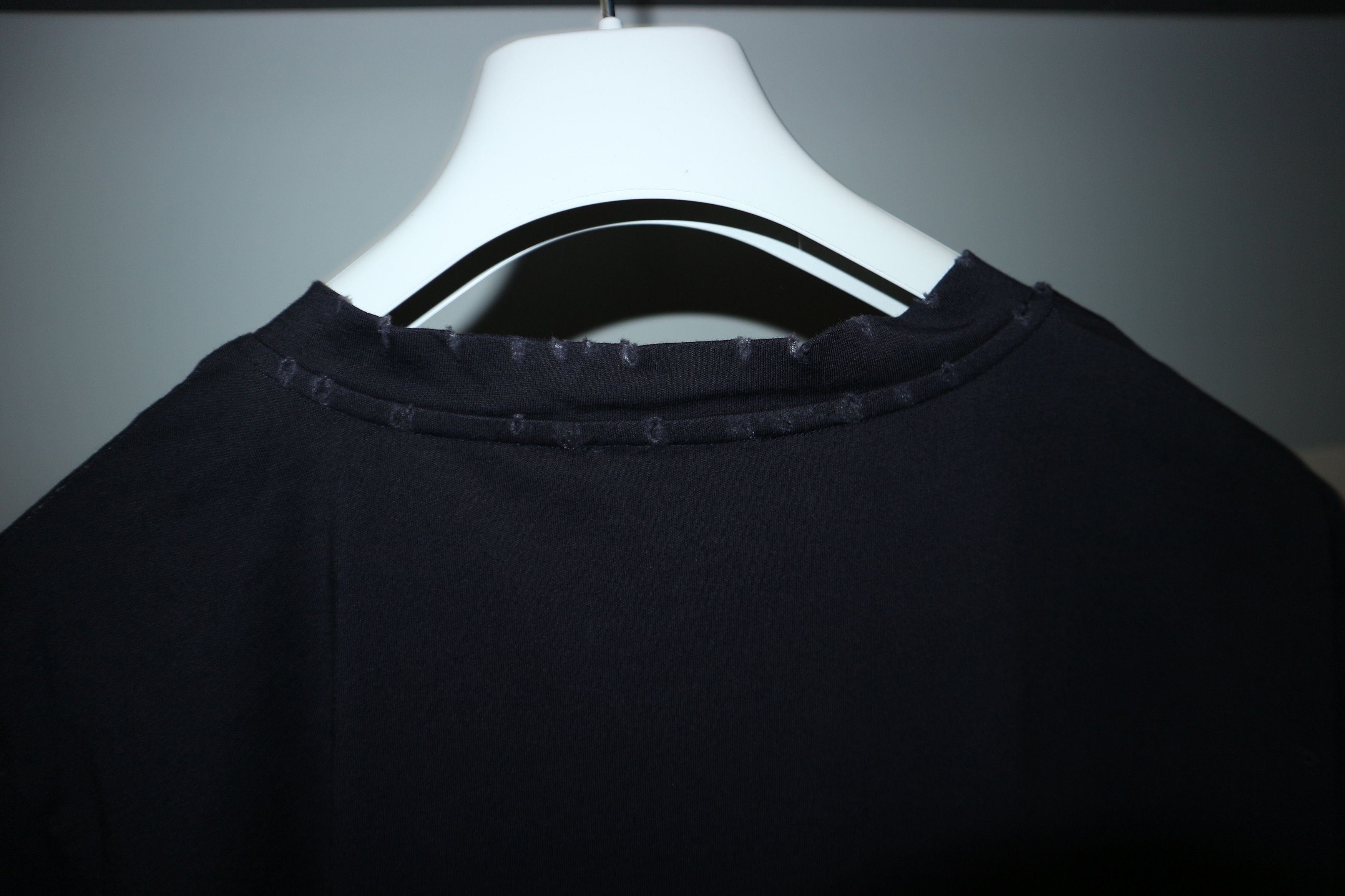 Balmain Galaxy print v-neck t-shirt Size US S / EU 44-46 / 1 - 7 Thumbnail