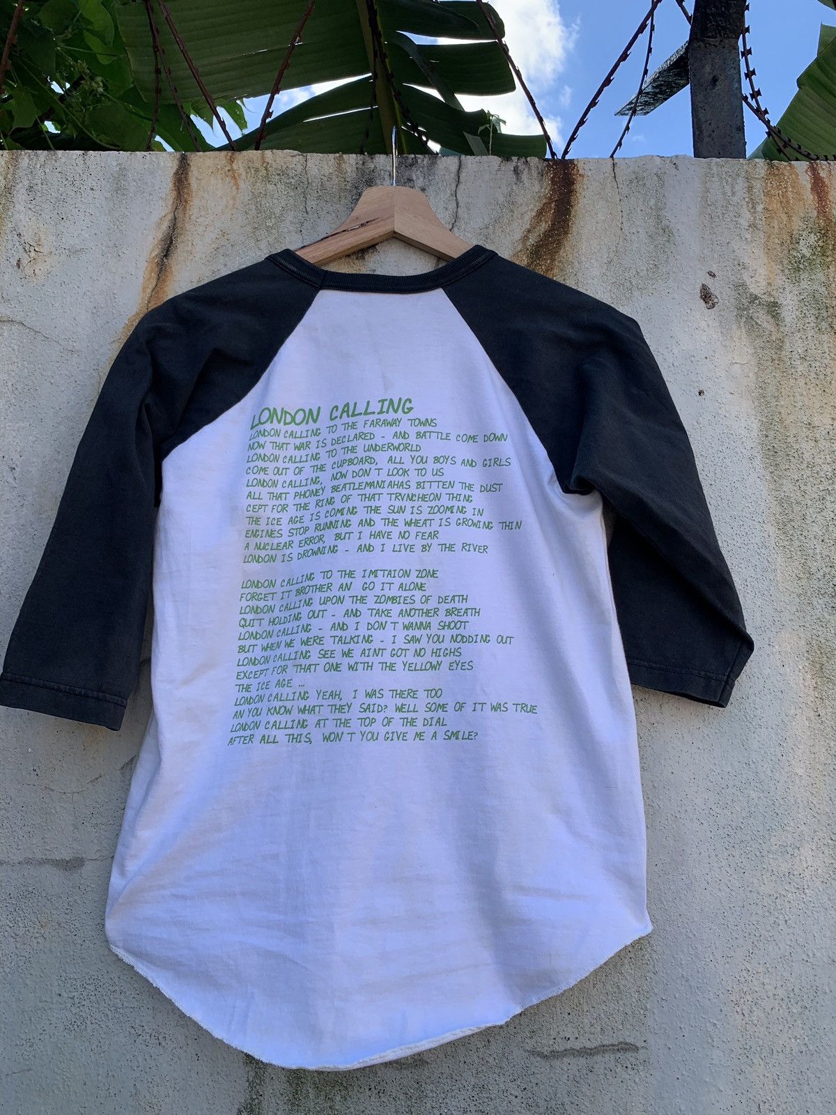 Band Tees × Seditionaries × Vintage Vintage The Clash Punk London Callings Bootleg Tshirt Size US XS / EU 42 / 0 - 2 Thumbnail