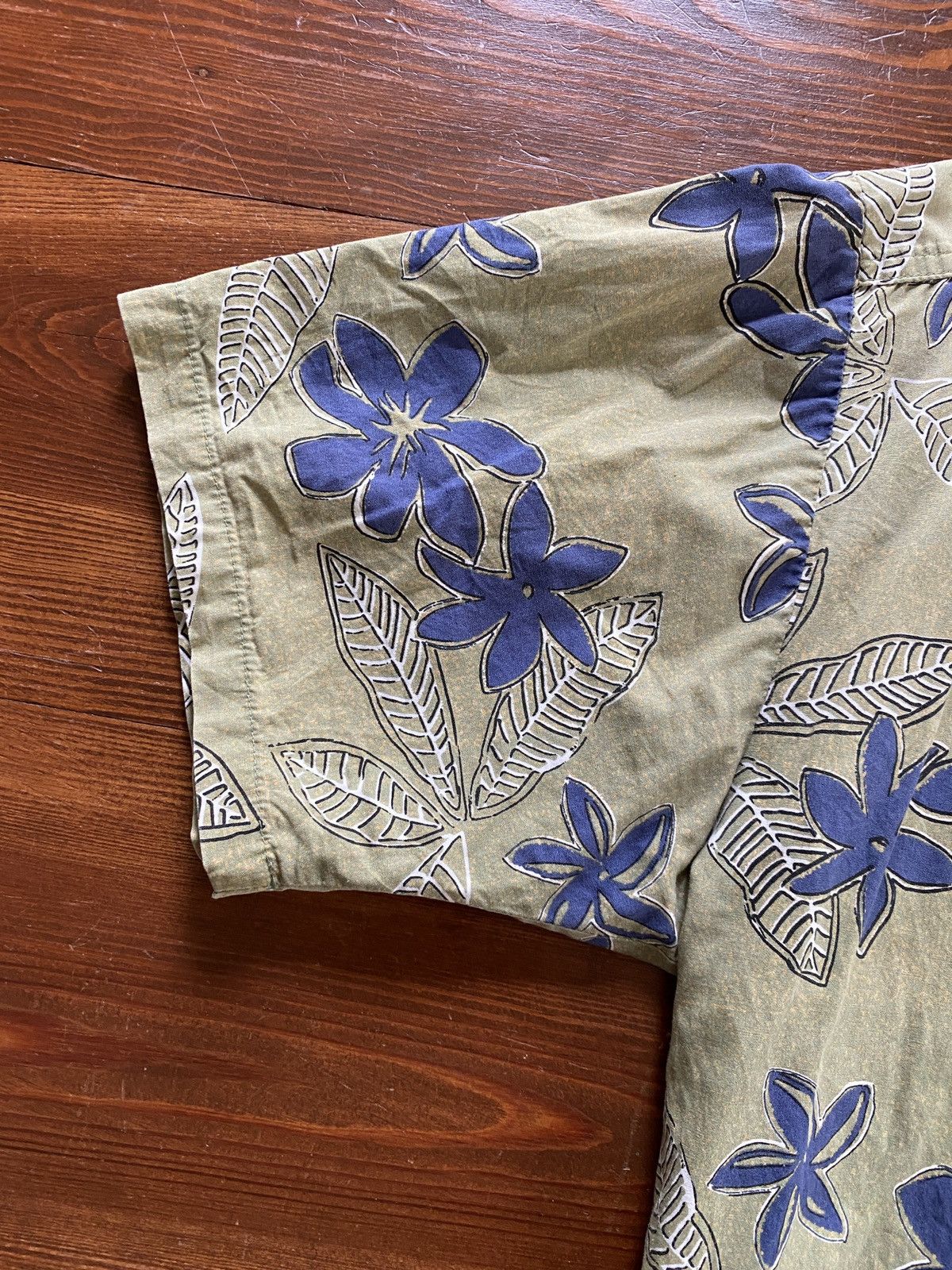 Vintage Vintage 80s Kahala Flowers All Over Hawaiian Shirt Button Up Size US M / EU 48-50 / 2 - 4 Thumbnail