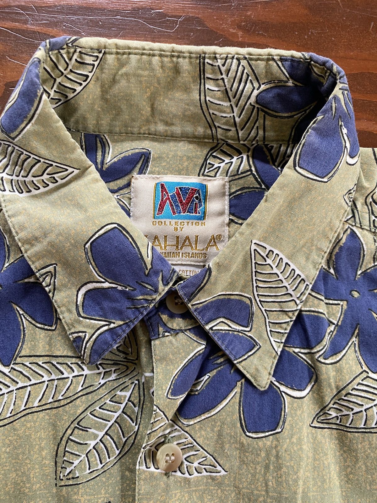 Vintage Vintage 80s Kahala Flowers All Over Hawaiian Shirt Button Up Size US M / EU 48-50 / 2 - 7 Thumbnail