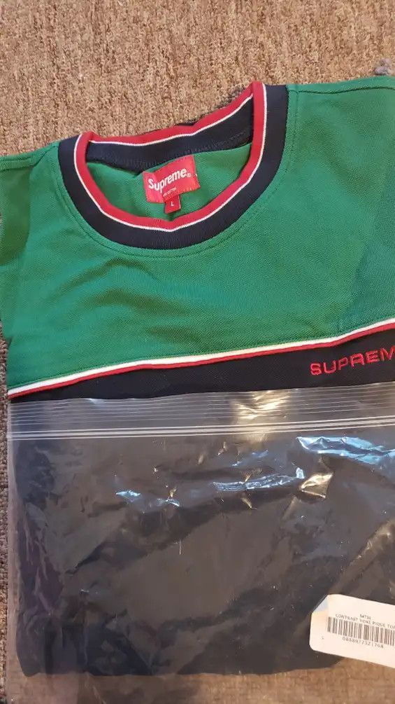 Supreme SUPREME CONTRAST YOKE PIQUE TOP