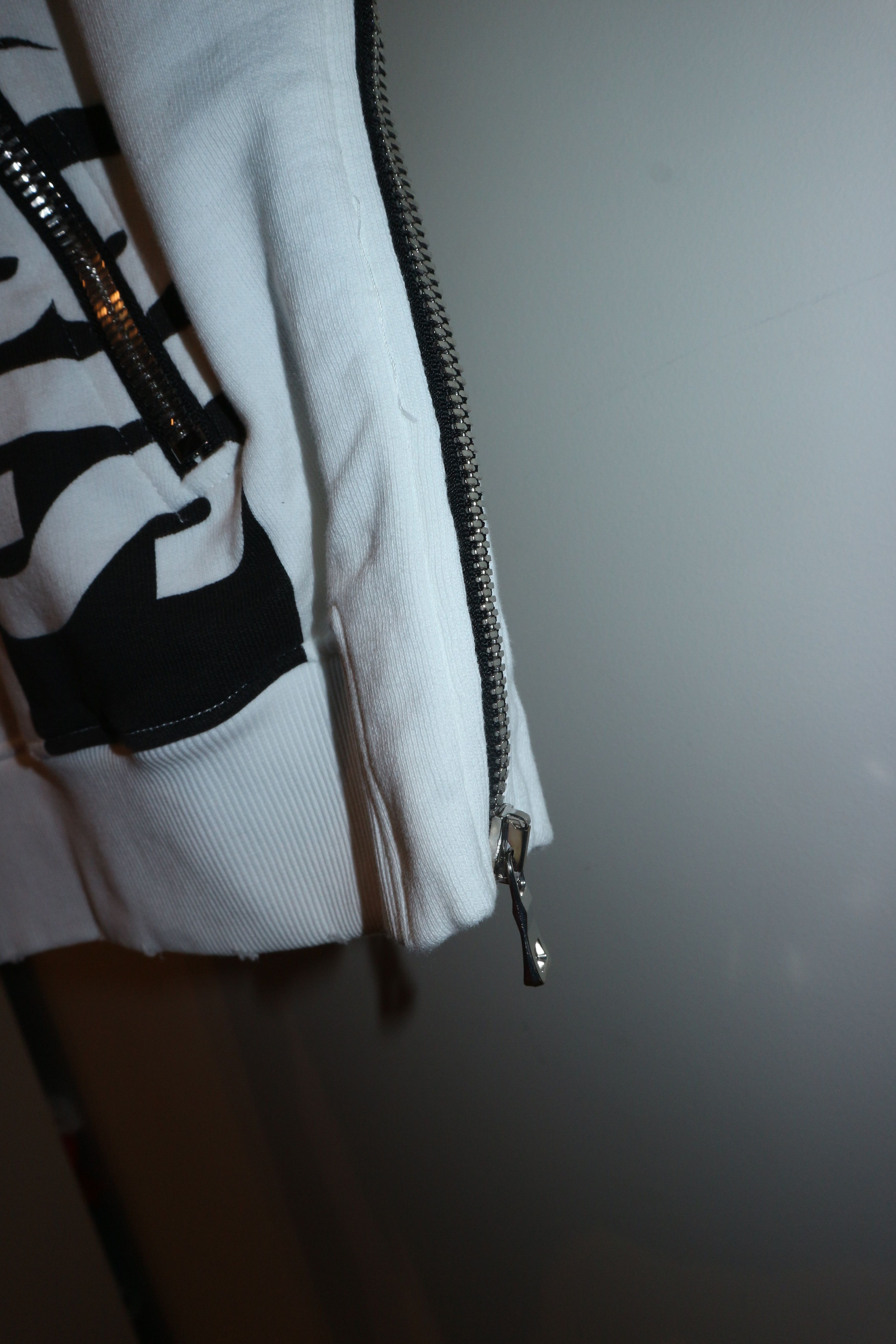 Balmain Logo print hoodie Size US S / EU 44-46 / 1 - 8 Thumbnail
