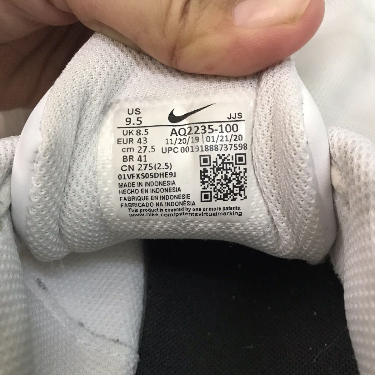 Nike Nike Air Max Oketo White Black Size US 9.5 / EU 42-43 - 9 Thumbnail