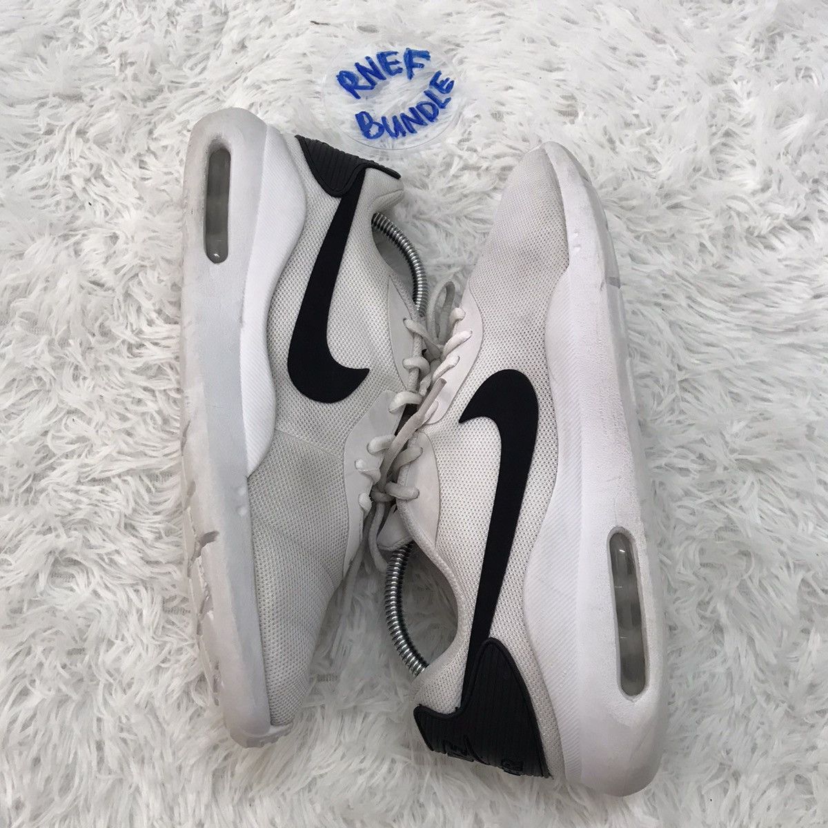 Nike Nike Air Max Oketo White Black Size US 9.5 / EU 42-43 - 7 Thumbnail