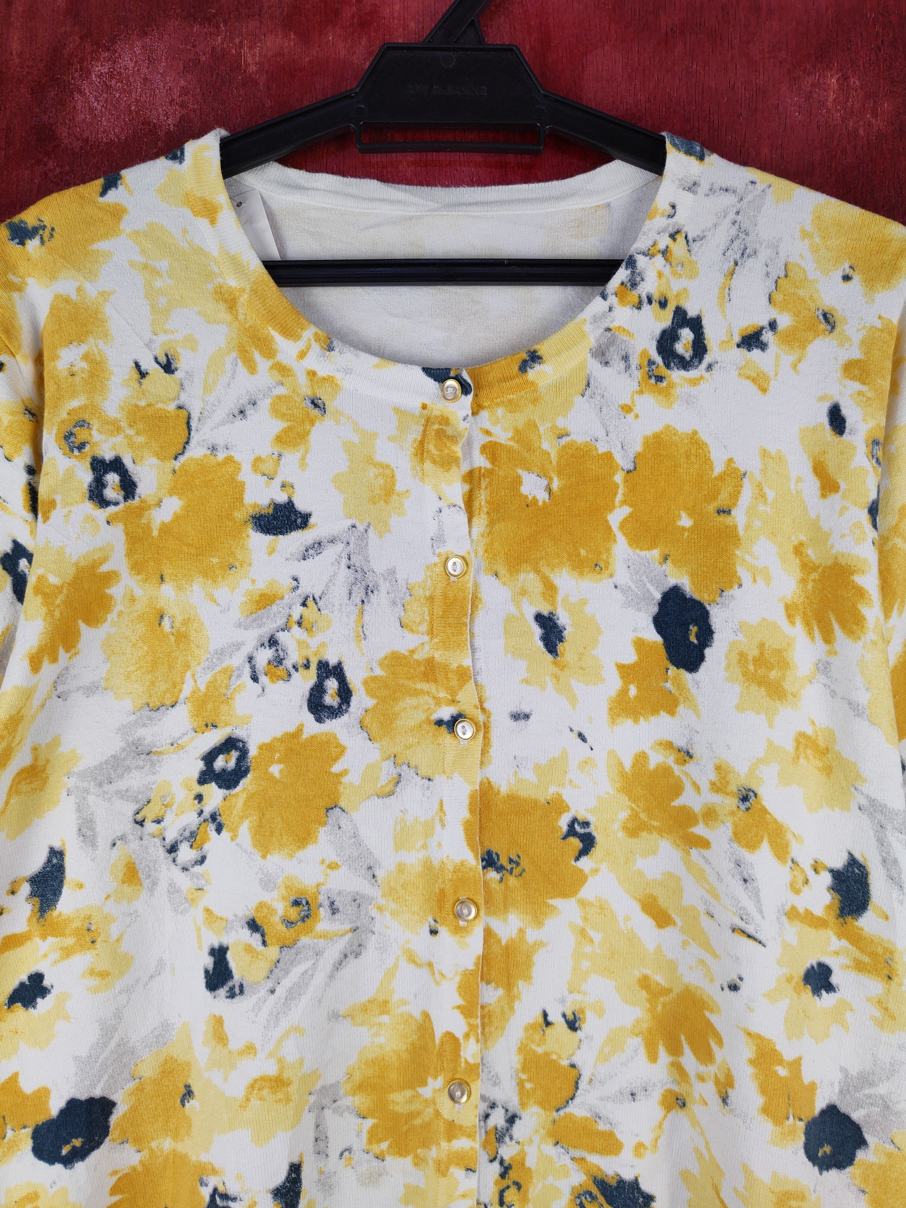 Homespun Knitwear Japanese Brand-Flowers Yellow/White Cardigan knitwear #S939 Size M / US 6-8 / IT 42-44 - 2 Thumbnail
