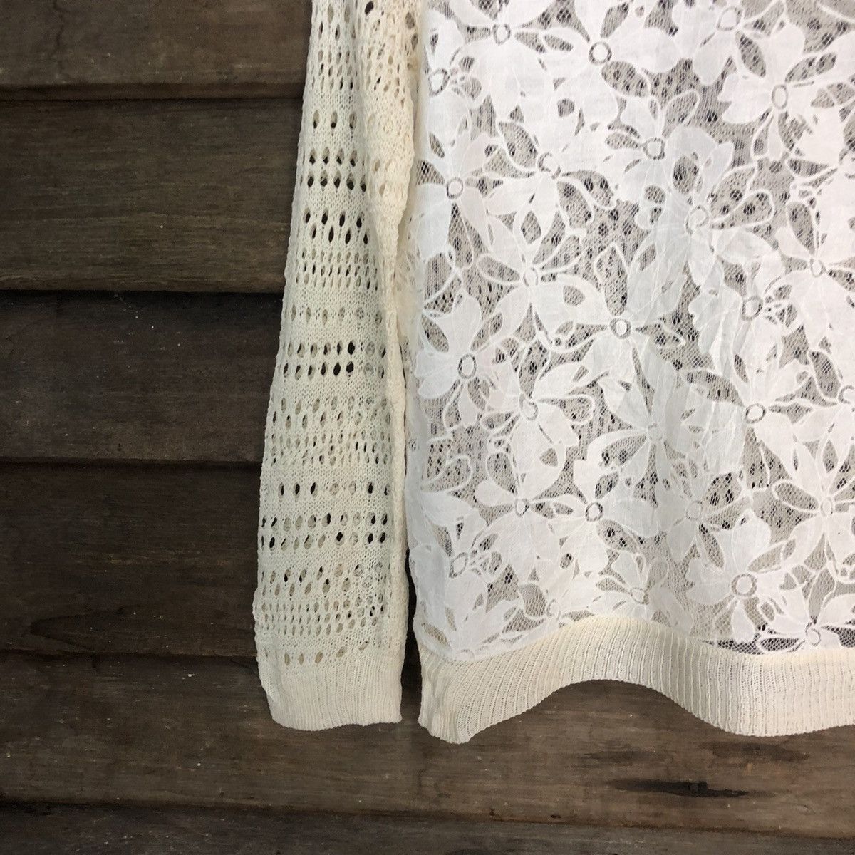 Homespun Knitwear Grow Mesh Net Crocher White Knitwear #7187 Size S / US 4 / IT 40 - 4 Thumbnail