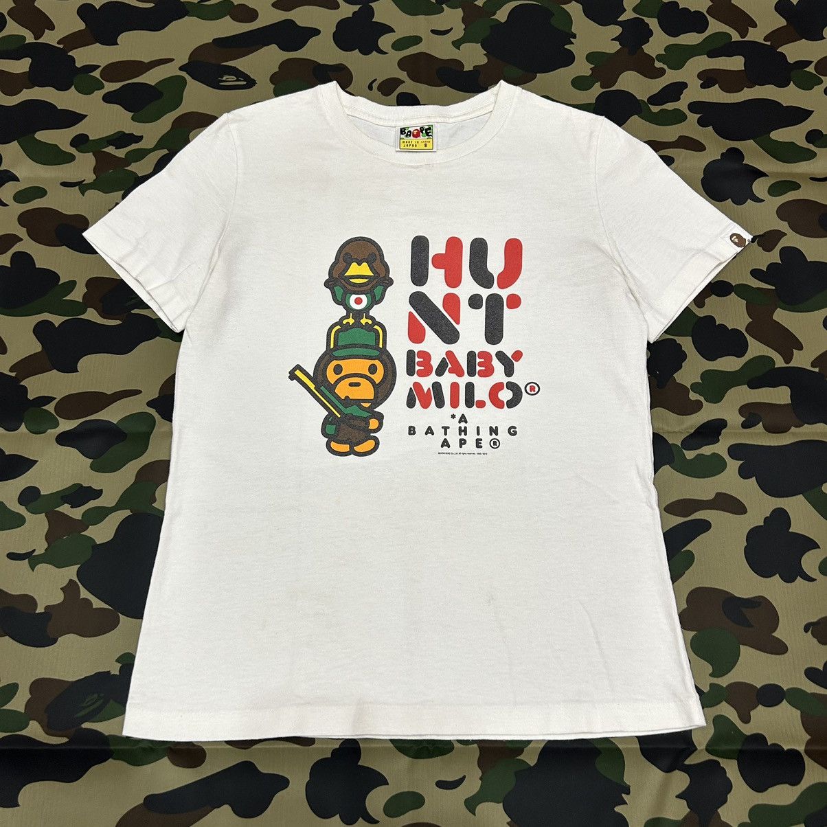 Bape Hunt Baby Milo Tee Size S / US 4 / IT 40 - 1 Thumbnail