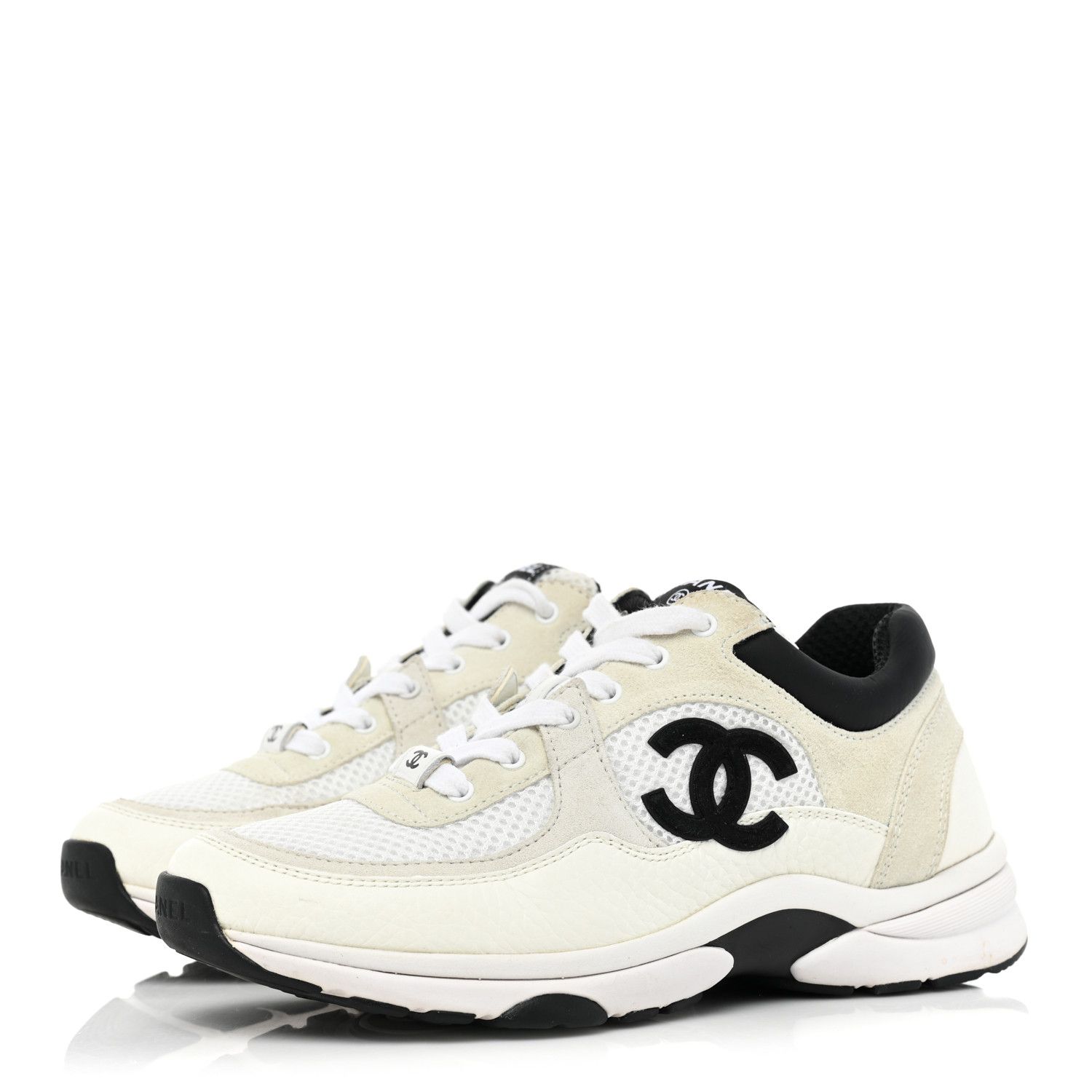 Chanel Chanel Suede Grained Calfskin CC Sneakers 38 White Black