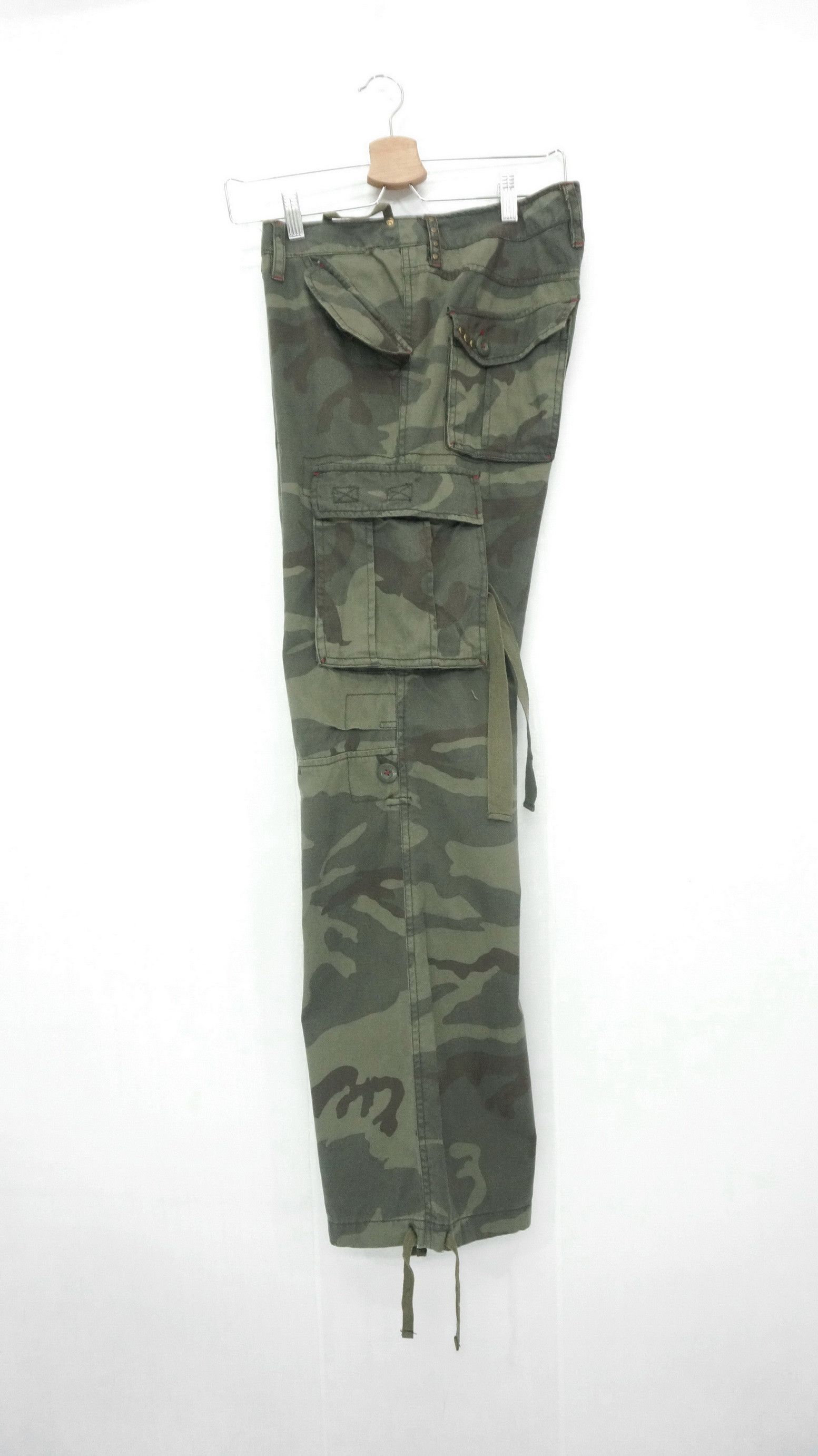 Japanese Brand REIZ Soft Cotton Camo Flared Roll up Bondage Women's Cargo Size 31" - 8 Thumbnail