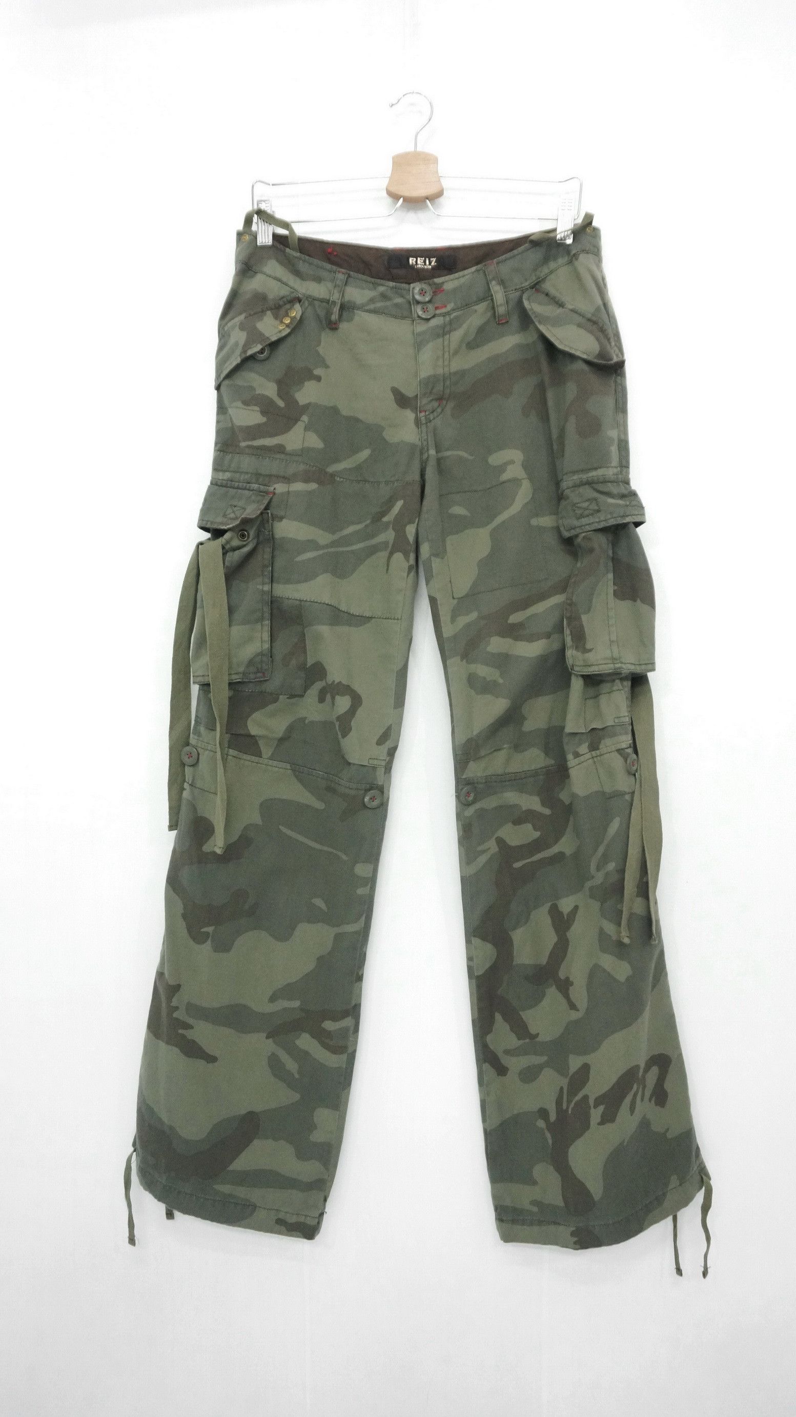 Japanese Brand REIZ Soft Cotton Camo Flared Roll up Bondage Women's Cargo Size 31" - 1 Thumbnail