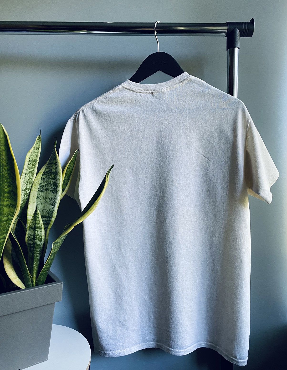 Band Tees Lionel Richie “Hello” Promo T Shirt Men’s White Size US M / EU 48-50 / 2 - 11 Thumbnail