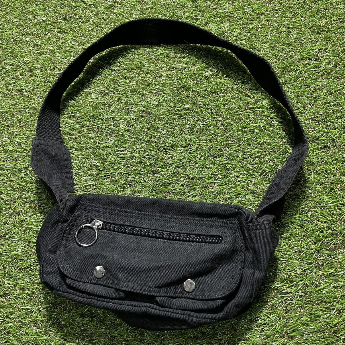 Vintage Vintage Y2K Black Nylon Crossbody Bag Multiple Pockets OS Size ONE SIZE - 2 Thumbnail