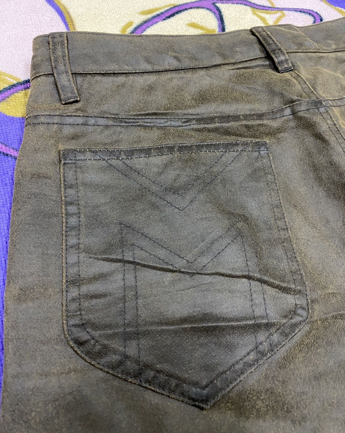 Japanese Brand MORGAN DE TOI HOMME Suede Leather Pants x Rare Size US 30 / EU 46 - 10 Thumbnail