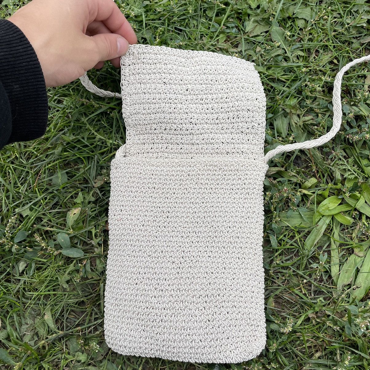 Vintage Vintage Y2K Knitted Crossbody Bag Cream Streetwear Drip OS Size ONE SIZE - 3 Thumbnail
