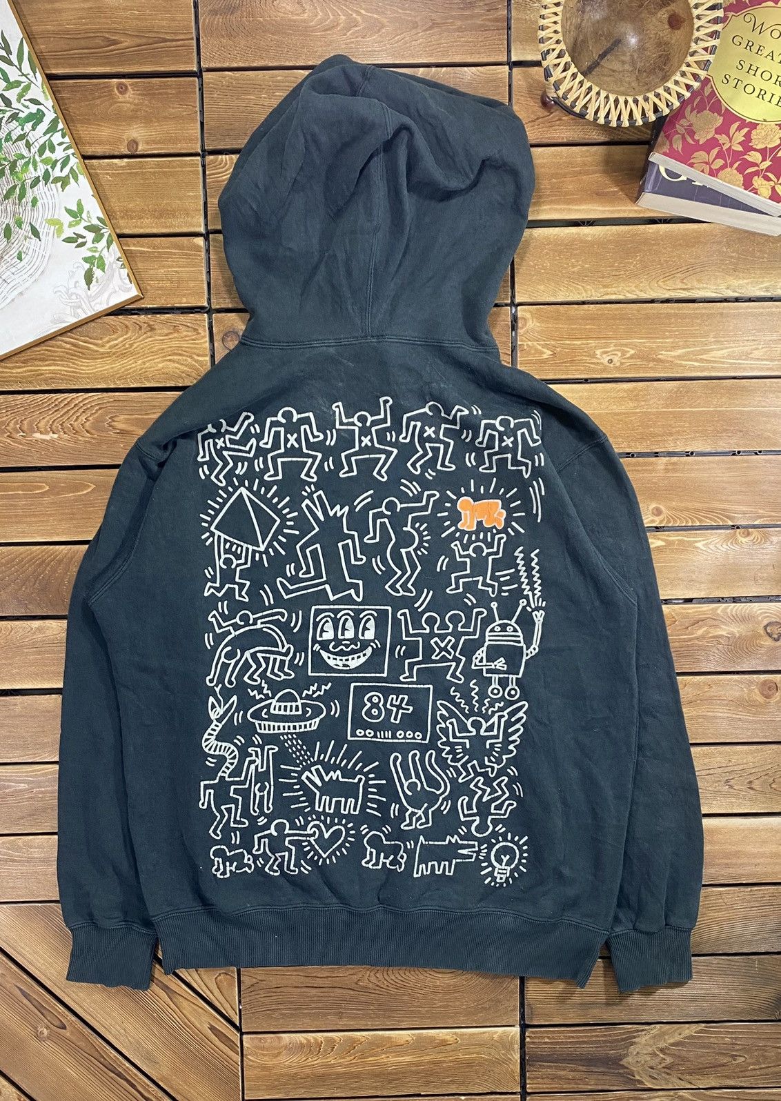 Keith Haring × Vintage Vintage Keith Haring Big Logo Spell Out Patch Size M Size US M / EU 48-50 / 2 - 10 Thumbnail