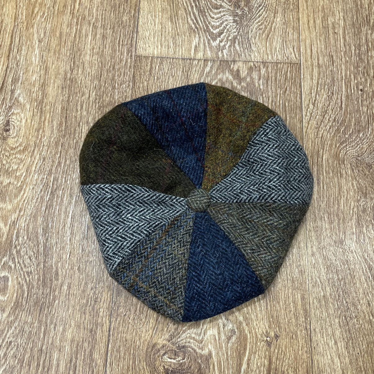Vintage Vintage Y2K Harris Tweed Patchwork Cap Streetwear Grunge OS Size ONE SIZE - 1 Thumbnail