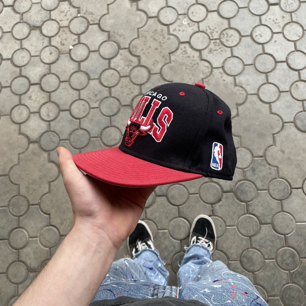 Vintage Vintage 90s Chicago Bulls NBA Snapback Cap Streetwear OS Size ONE SIZE - 5 Thumbnail
