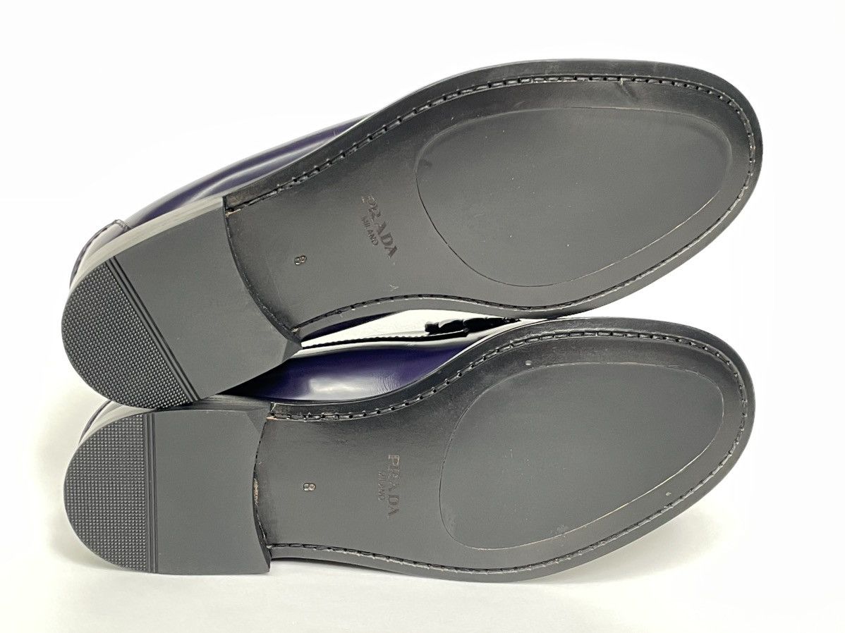 Prada Eggplant Purple Polished Leather Loafers Size US 9 / EU 42 - 12 Thumbnail