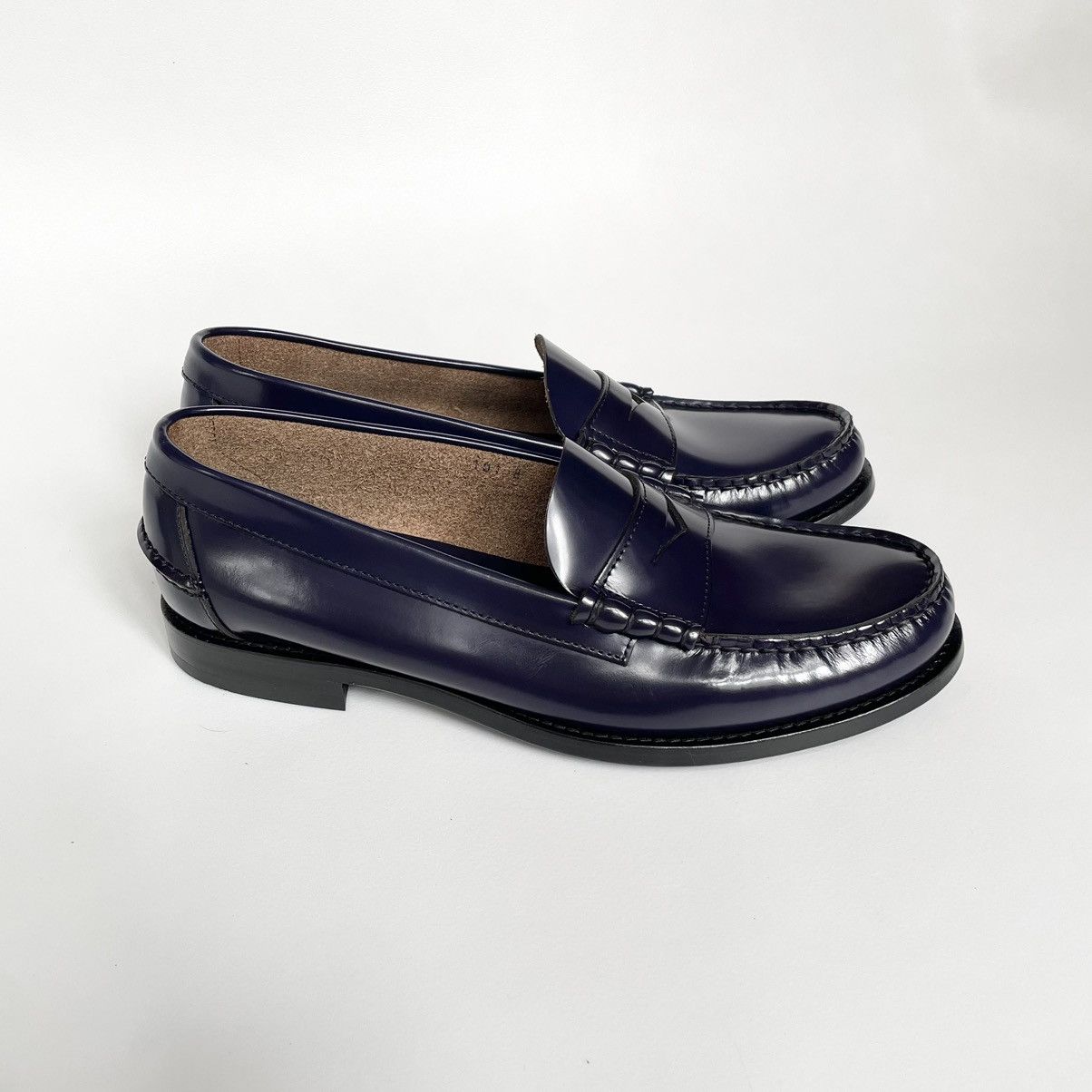 Prada Eggplant Purple Polished Leather Loafers Size US 9 / EU 42 - 3 Thumbnail