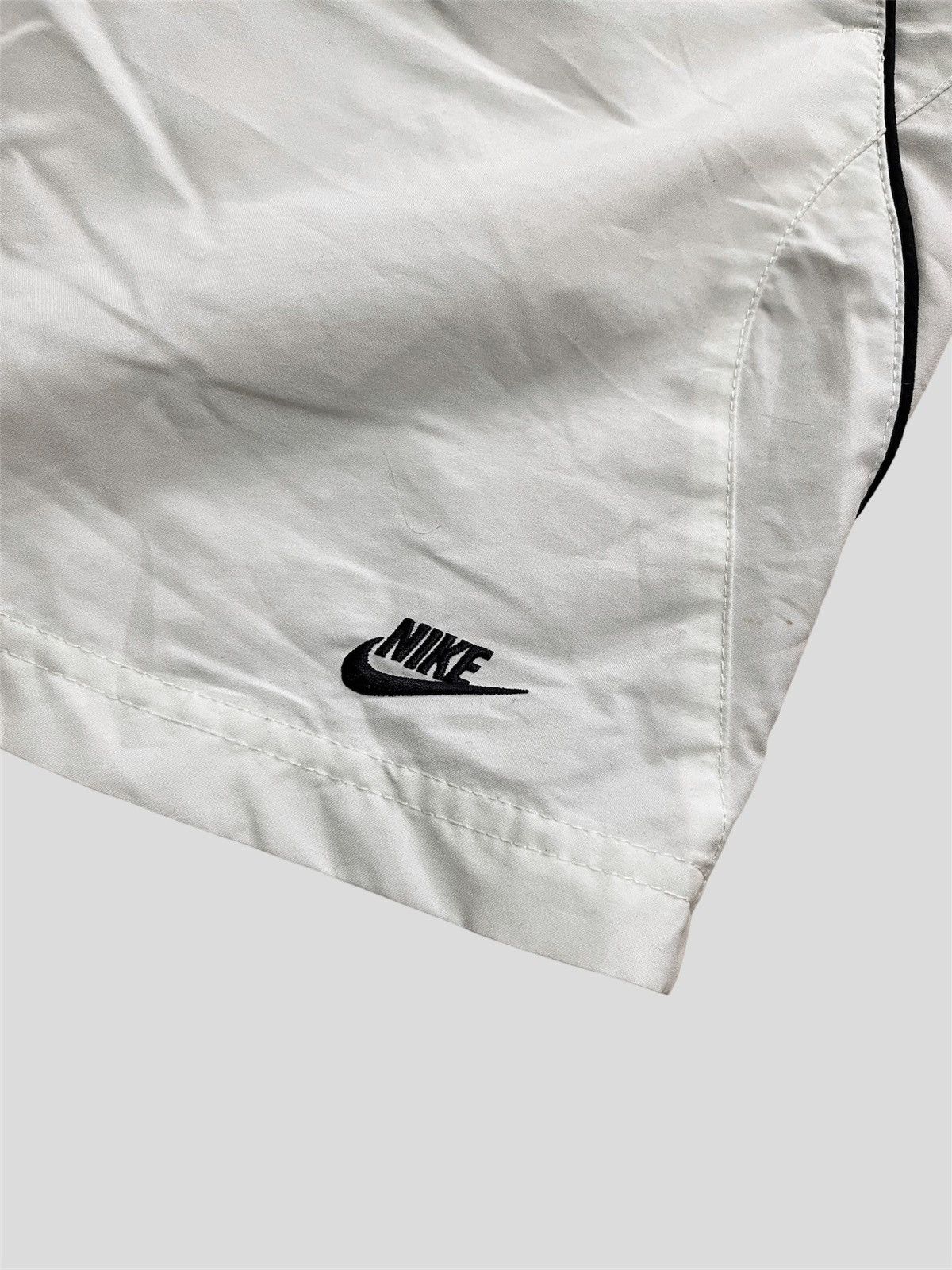 Nike × Vintage Vintage Nike Shorts Streetwear Size US 34 / EU 50 - 4 Thumbnail