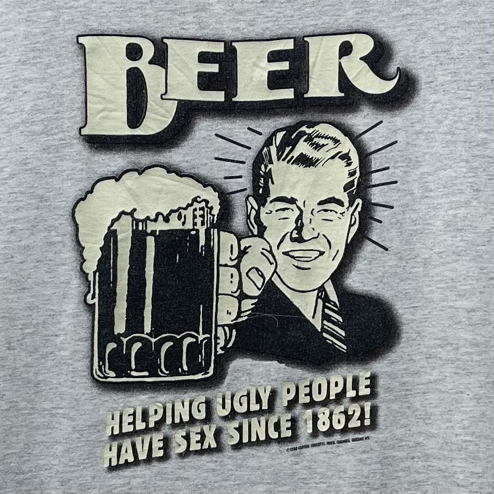 Beauty Beast × Vintage Vintage 90s T-Shirt Beer Helping Ugly people Have Sex Since Size US XL / EU 56 / 4 - 2 Thumbnail