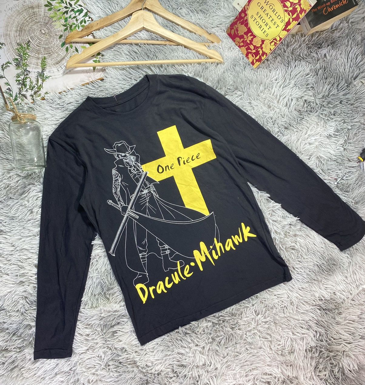 One Piece One Piece Dracule Mihawk Size S Size US S / EU 44-46 / 1 - 1 Thumbnail