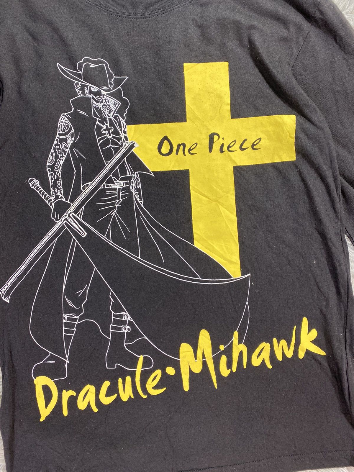 One Piece One Piece Dracule Mihawk Size S Size US S / EU 44-46 / 1 - 2 Thumbnail