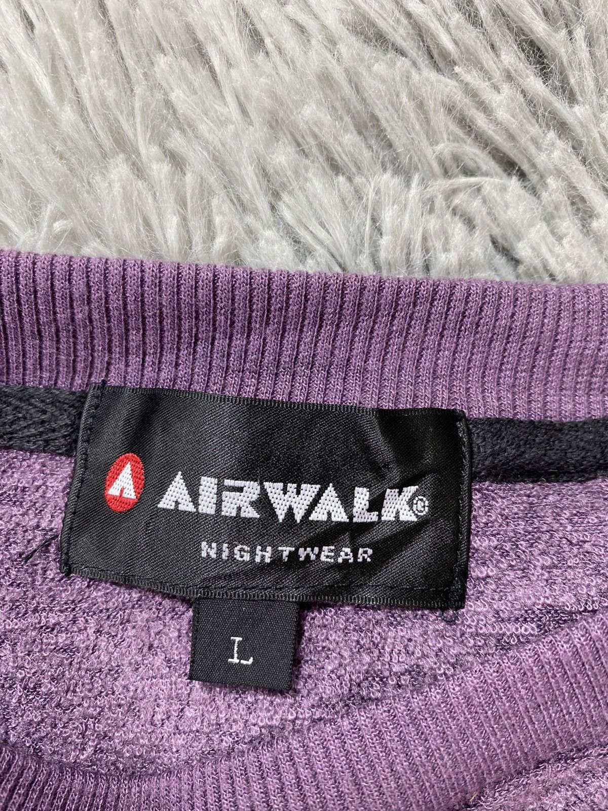 Airwalk × Vintage Vintage Airwalk Nightwear Skategang Street Fashion Size L Size US L / EU 52-54 / 3 - 7 Thumbnail