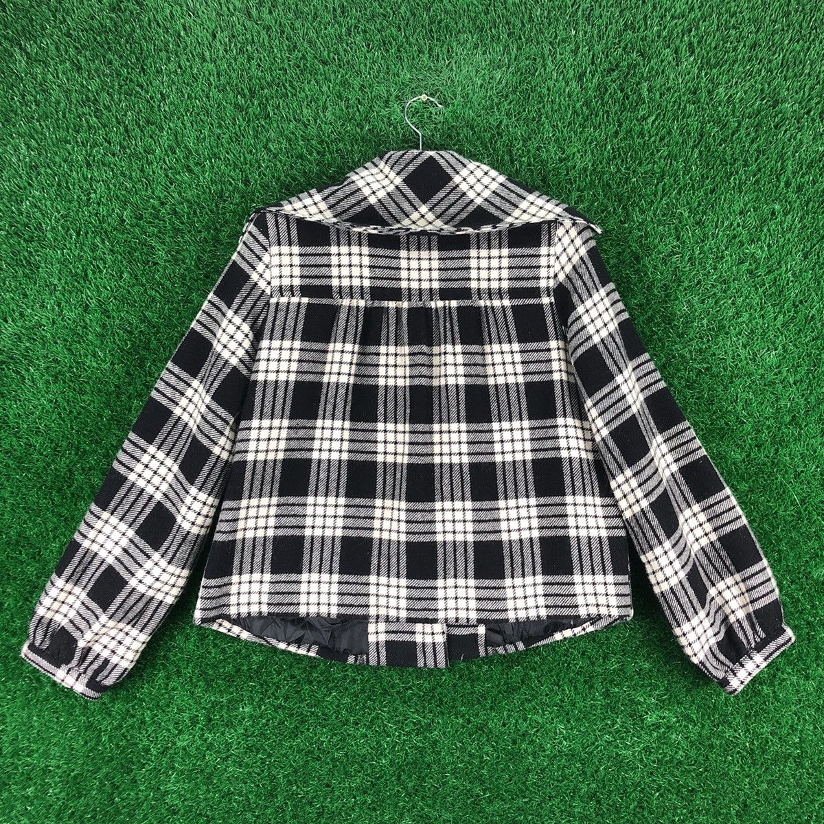 Levi's Vintage Levis Red Tab Cropped Wool Jacket Tartan Checkered Size M / US 6-8 / IT 42-44 - 4 Thumbnail