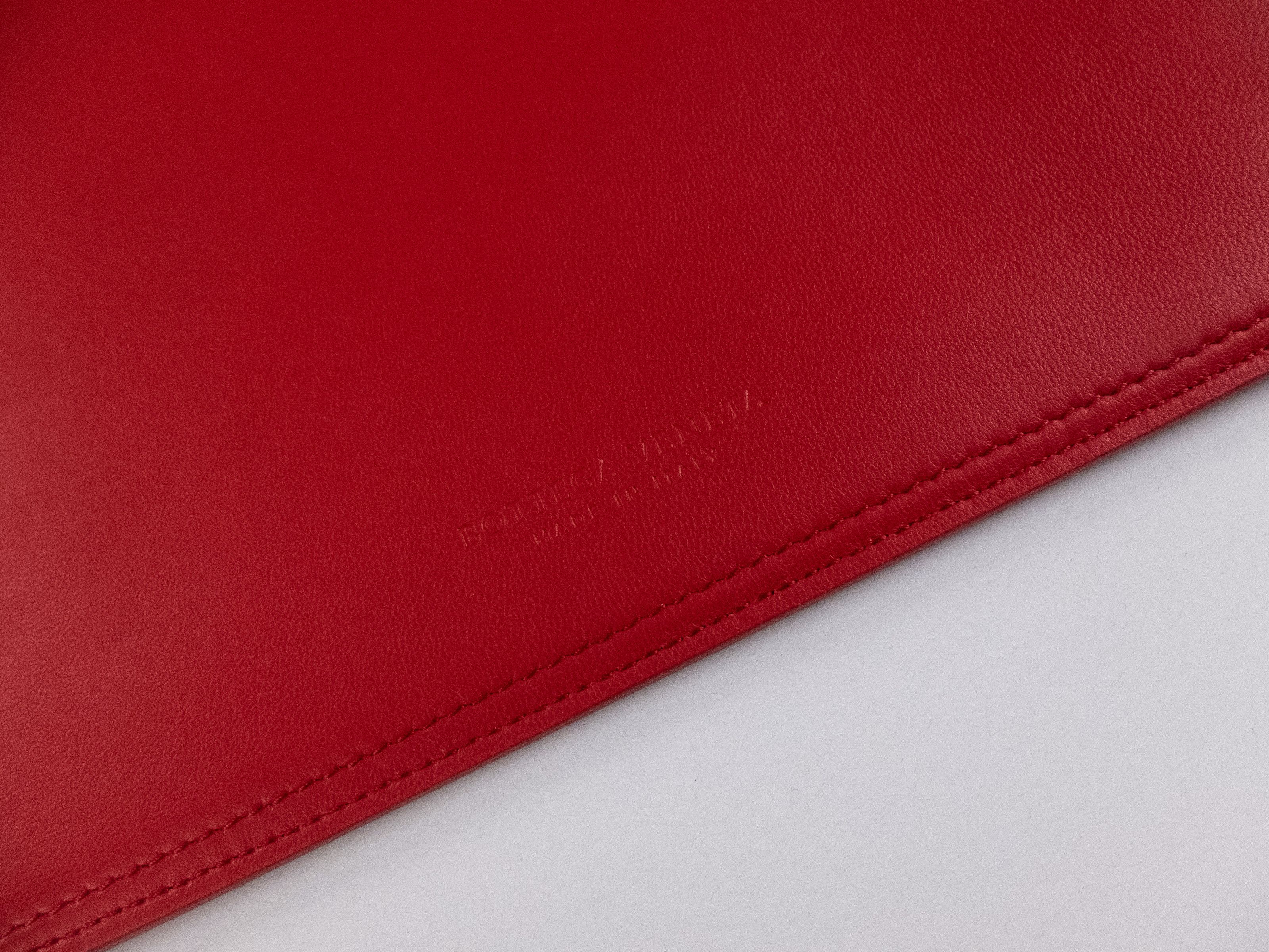 Bottega Veneta BOTTEGA VENETA red two piece intrecciato woven clutch bag Size ONE SIZE - 5 Thumbnail