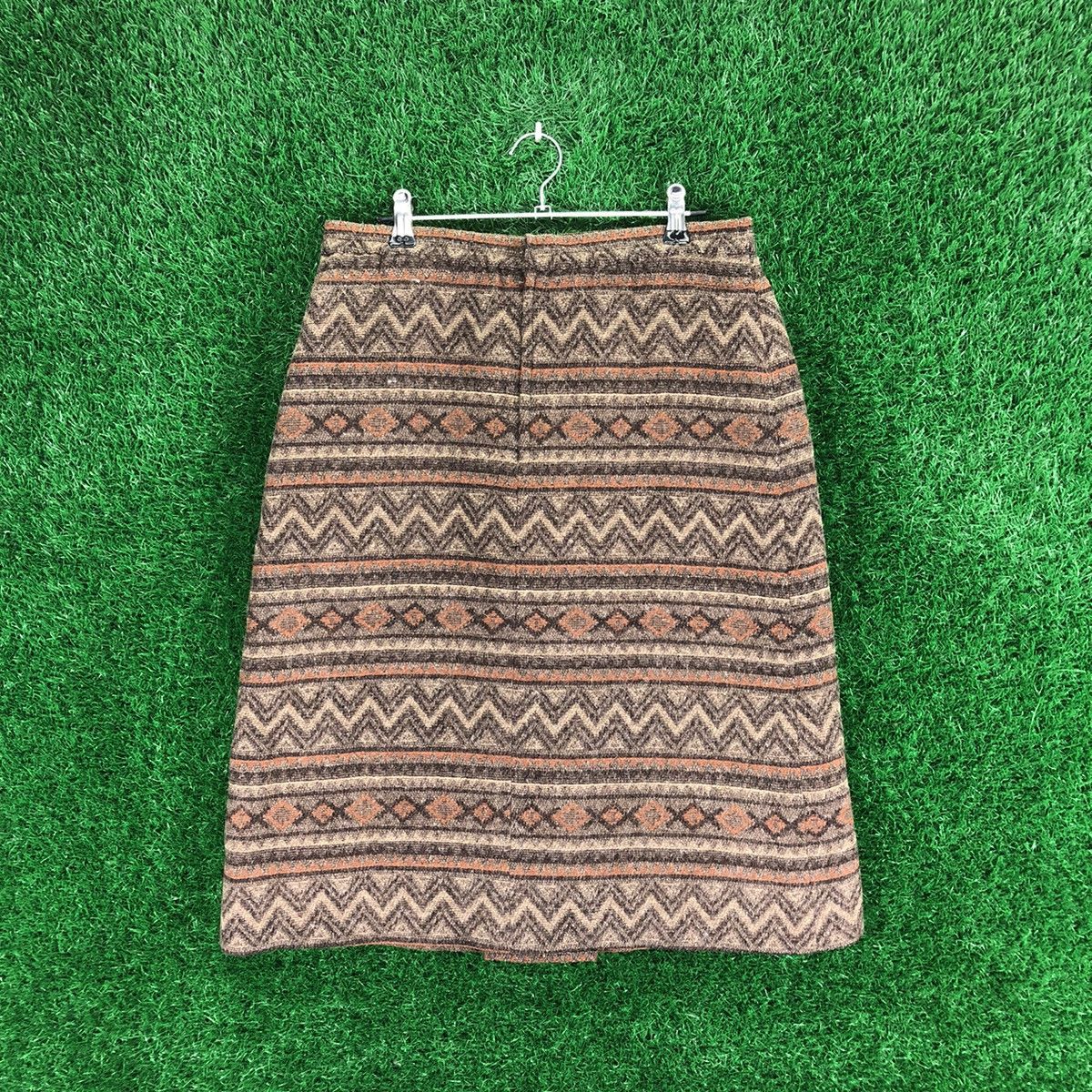 Vintage Vintage 80's Wool Navajo Midi Skirt Size 29" - 1 Thumbnail
